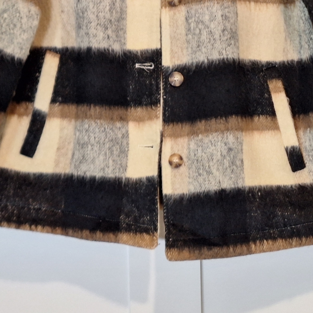 Wonderly Button Up Down Plaid Shacket Coat Pockets Large Black Brown Cream Soft - Picture 4 of 10
